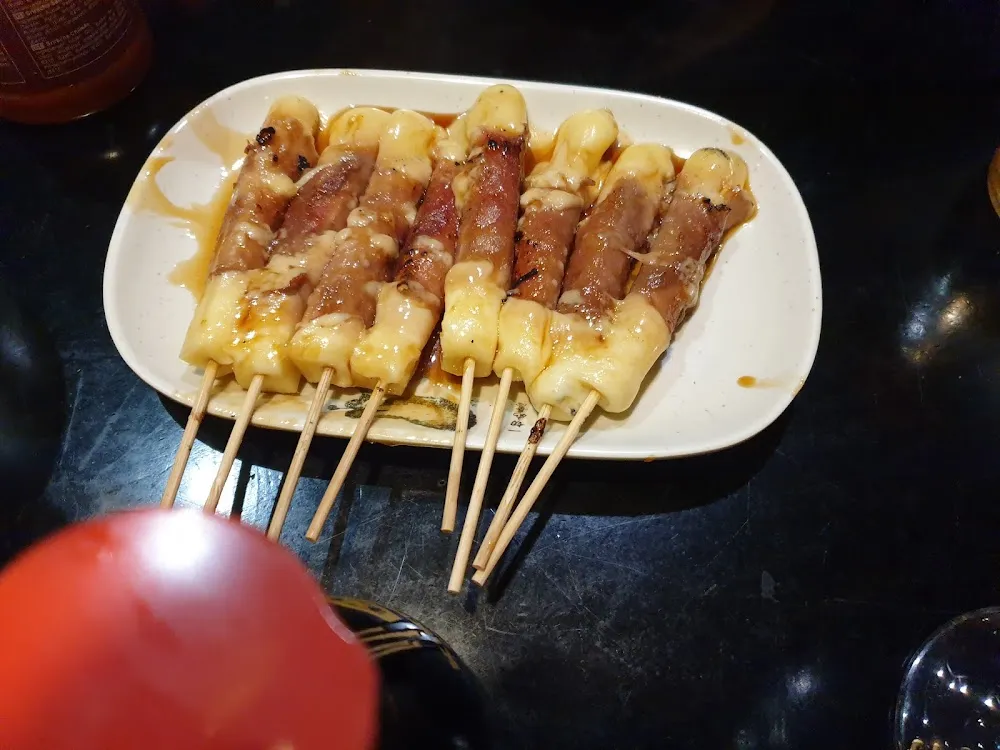 Brochettes Bœuf Fromage Et Poulet Et Au Saumon